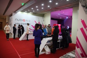 努比亚z5全球首发仪式展示
