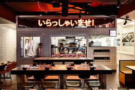 墨尔本这家日本餐厅，寿司区与烧烤区有两种“情绪”